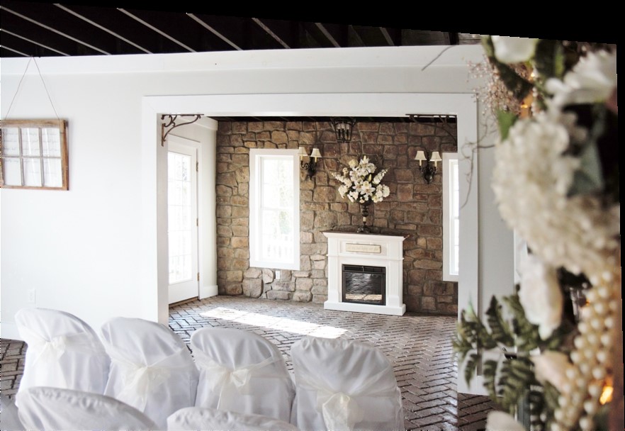 chairs and decor in small cottage